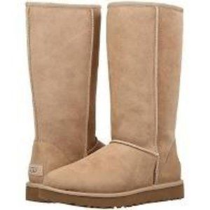 UGG W Classic Tall II -  Sand